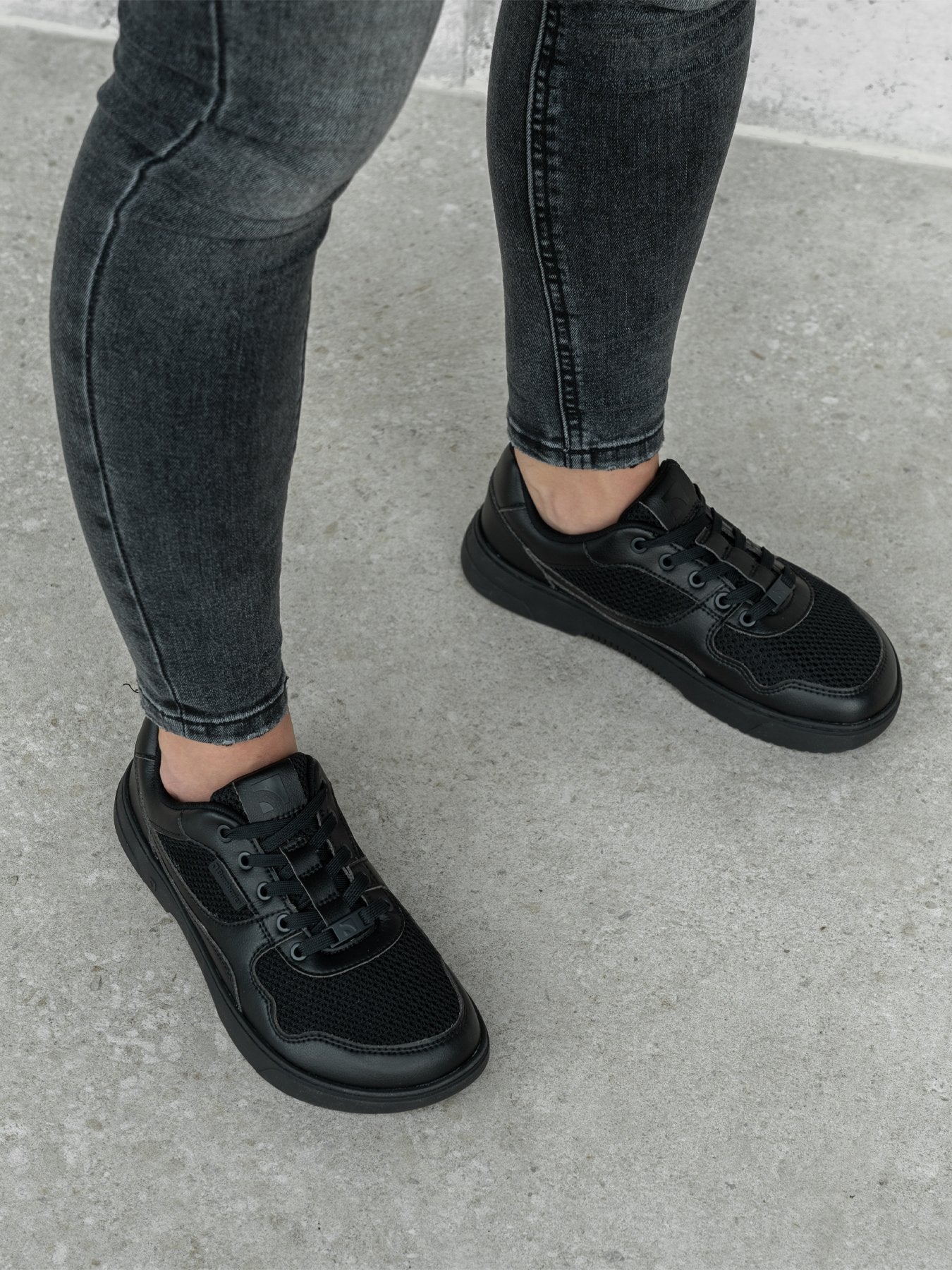 Pre-Order Barebarics Zing - Fresh - All Black