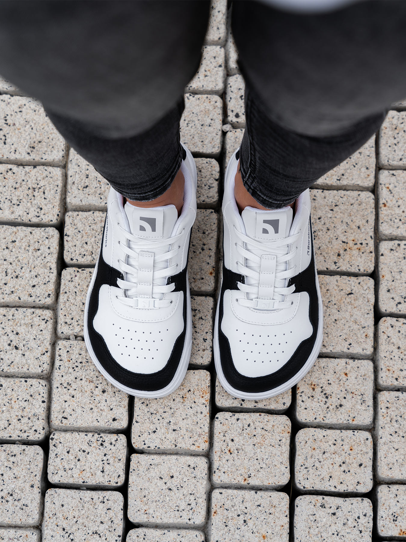 Pre-Order Barefoot Sneakers Barebarics Zing - White & Black - Leather