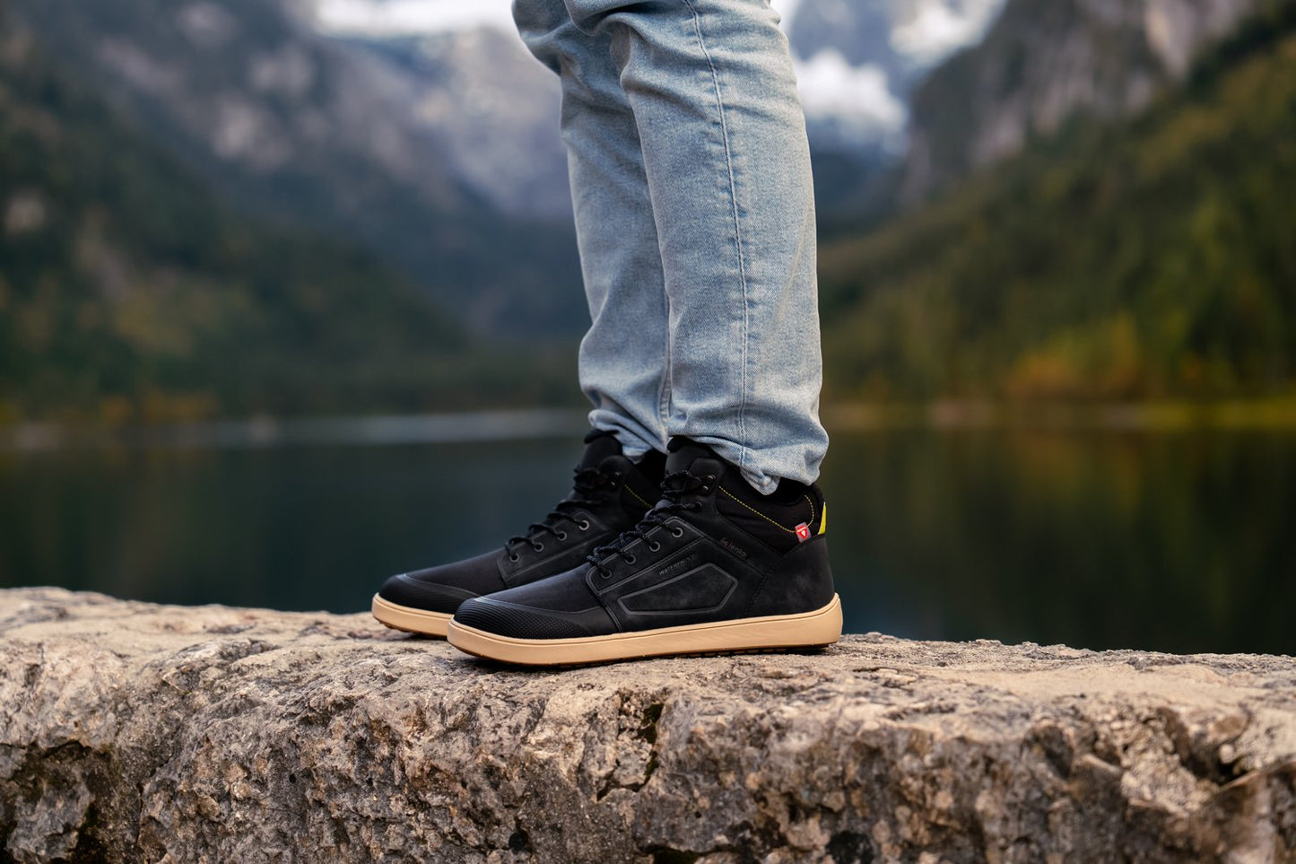 Pre-Order Be Lenka ArcticEdge - Charcoal Black (ūdensnecaurlaidīgi)