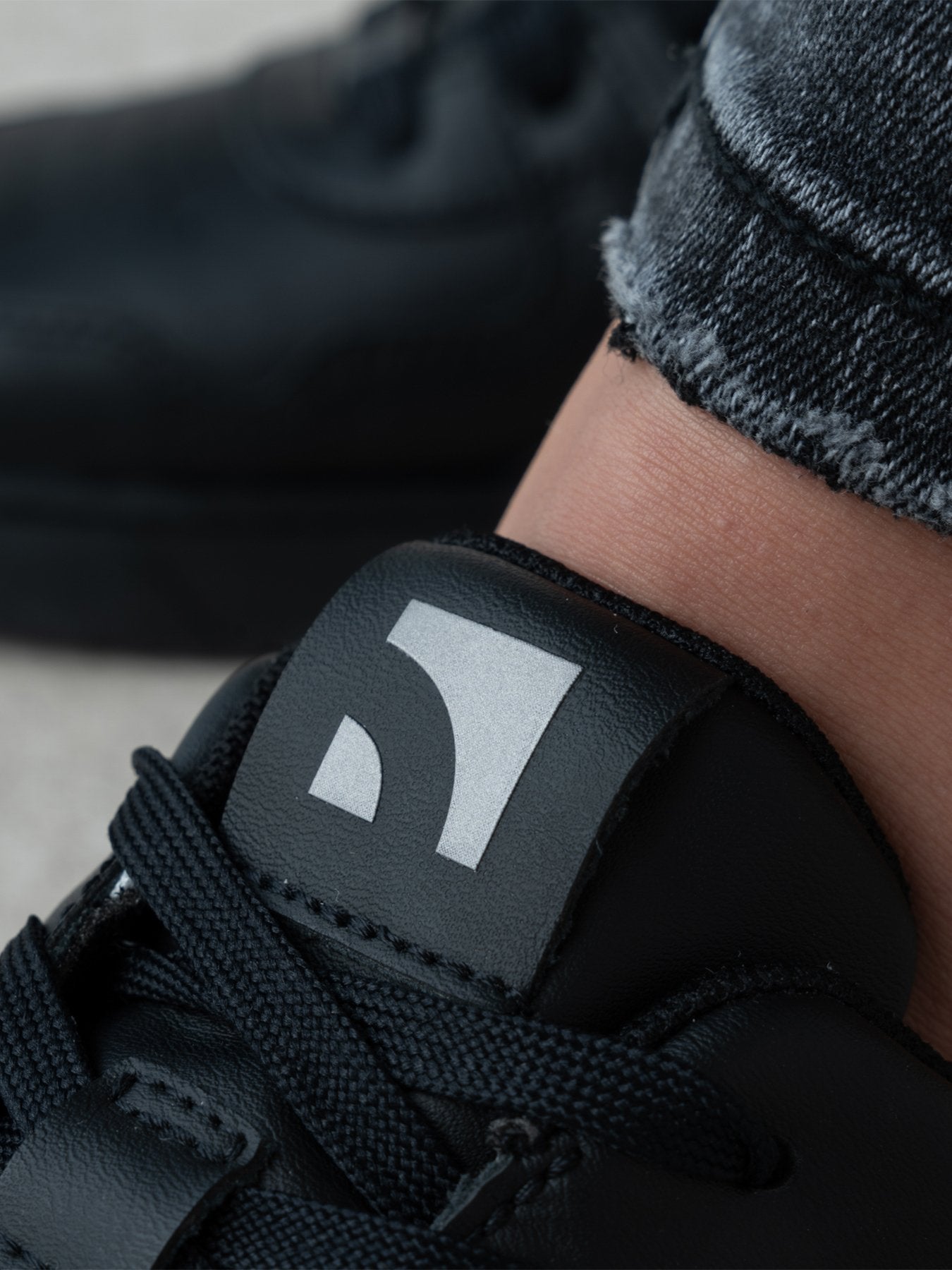 Pre-Order Barebarics - Zing - All Black