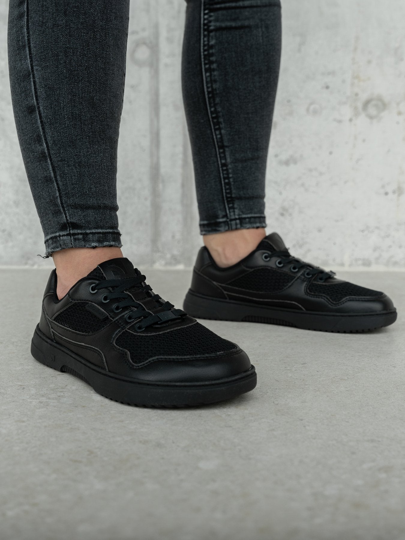 Pre-Order Barebarics Zing - Fresh - All Black