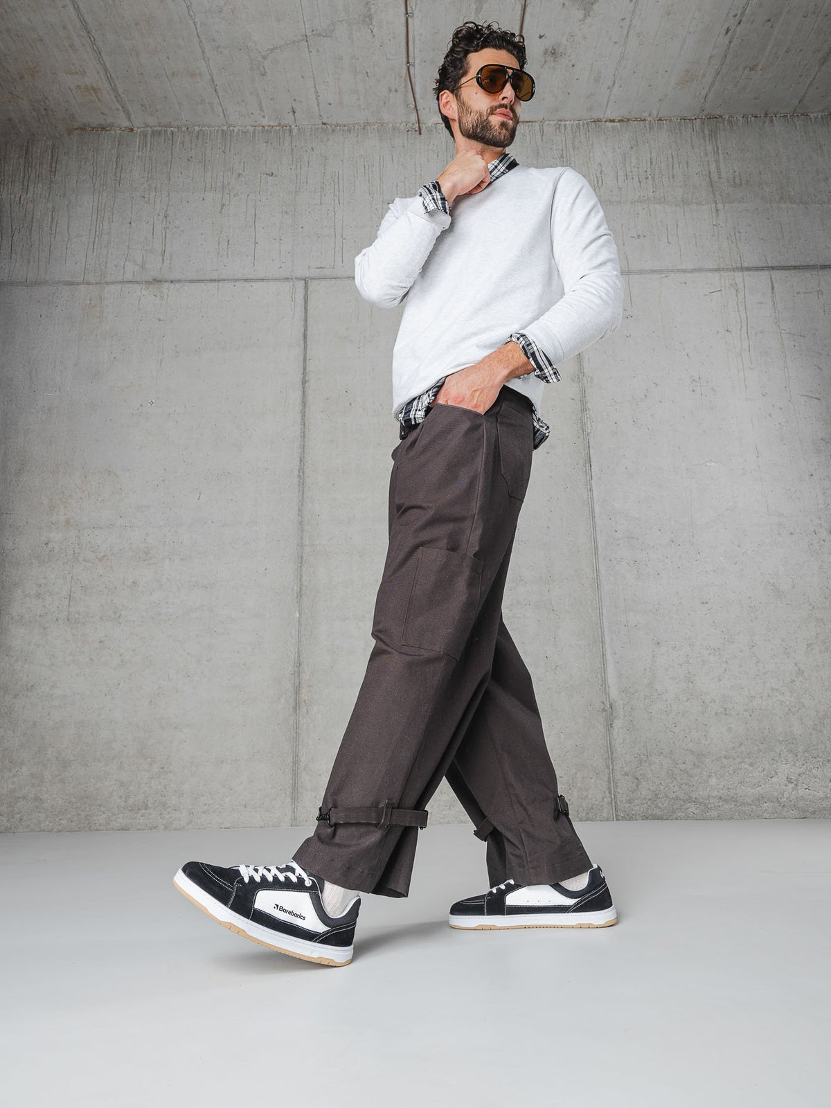 Pre-Order Barebarics baskāju botes Legend - Black & White