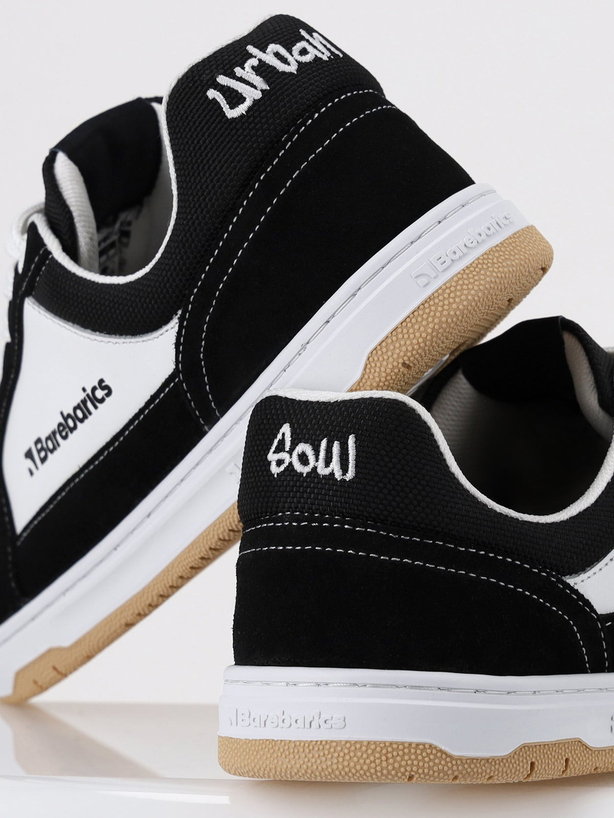 Pre-Order Barebarics baskāju botes Legend - Black & White
