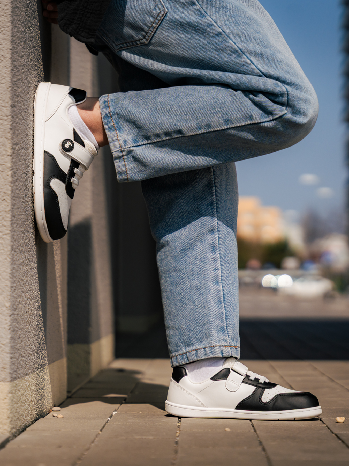 Pre-Order Be Lenka Scoot Kids - White & Black